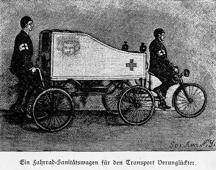 Ein Fahrrad-Sanitätswagen für zwei Helfer (DRK)