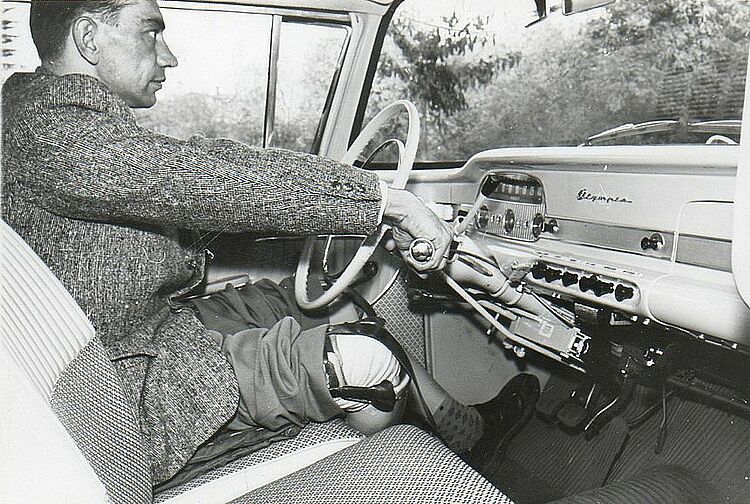 Kupplung, Gas und Schaltung können selbst mit Prothesen bedient werden